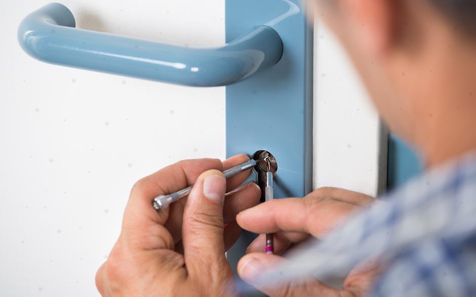 comment ouvrir une porte avec une radio Méru